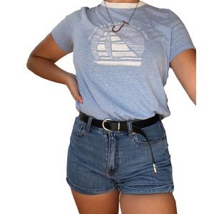 Boat tee